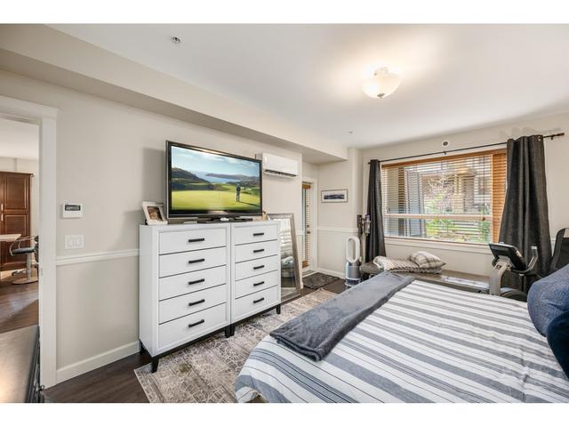 106 - 3535 146a Street, Condo with 2 bedrooms, 2 bathrooms and 2 parking in Surrey BC | Image 18