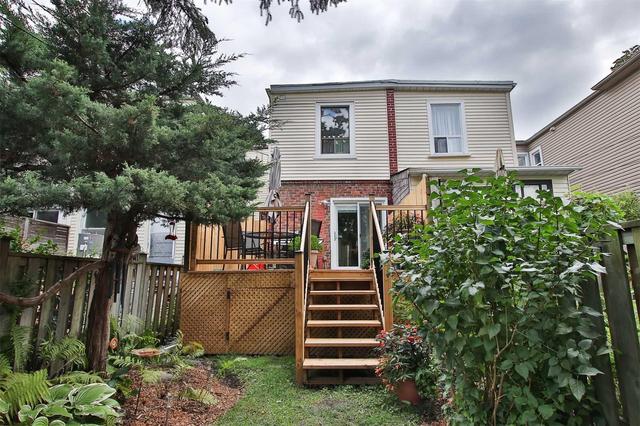 42 Arundel Ave, House semidetached with 2 bedrooms, 2 bathrooms and 1 parking in Toronto ON | Image 18