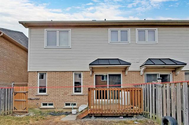 63 Westray Cres, House semidetached with 3 bedrooms, 3 bathrooms and 3 parking in Ajax ON | Image 29