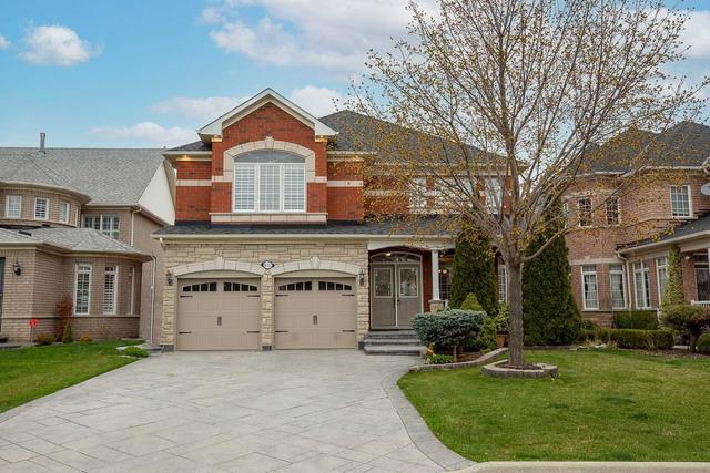 6723 Baby Gran Crt, House detached with 5 bedrooms, 5 bathrooms and 6 parking in Mississauga ON | Image 1