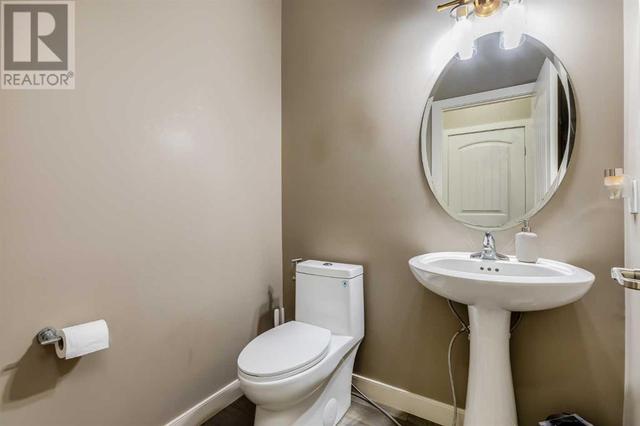 2pc powder room on main floor for guests | Image 10