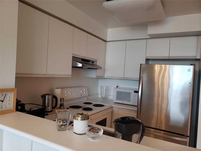 1116 - 942 Yonge St, Condo with 0 bedrooms, 1 bathrooms and 1 parking in Toronto ON | Image 7