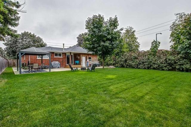 404 Simcoe Rd, House detached with 3 bedrooms, 2 bathrooms and 4 parking in Bradford West Gwillimbury ON | Image 20