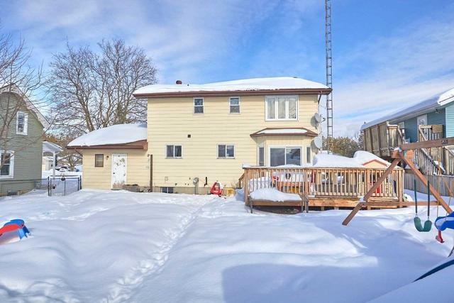18 Huron St, House detached with 3 bedrooms, 3 bathrooms and 7 parking in Springwater ON | Image 8