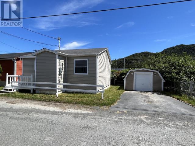 20 Osbourne Street, House detached with 2 bedrooms, 1 bathrooms and null parking in Placentia NL | Image 11