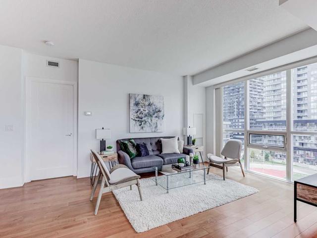 620 - 70 Roehampton Ave, Condo with 2 bedrooms, 2 bathrooms and 1 parking in Toronto ON | Image 27