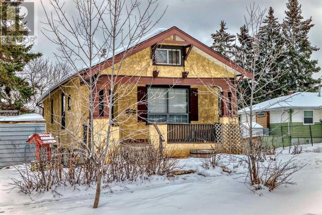 2136 18 Street Sw, House detached with 4 bedrooms, 2 bathrooms and 2 parking in Calgary AB | Image 4