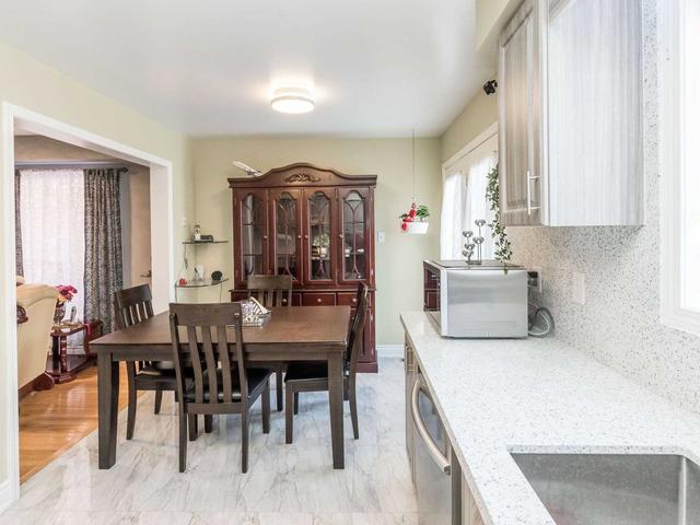 18 Garibaldi Dr, House semidetached with 3 bedrooms, 3 bathrooms and 3 parking in Brampton ON | Image 25