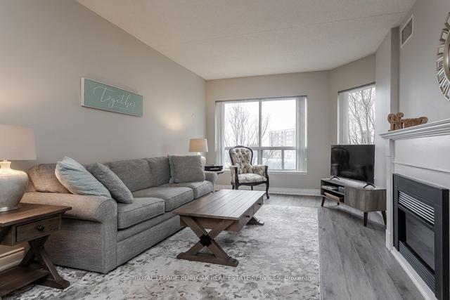 219 - 2075 Amherst Heights Dr, Condo with 2 bedrooms, 2 bathrooms and 2 parking in Burlington ON | Image 2
