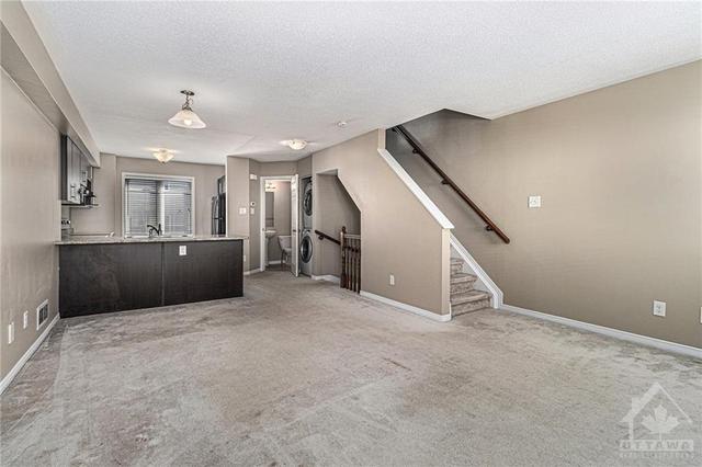 412 Sadar Private, Townhouse with 2 bedrooms, 2 bathrooms and 2 parking in Ottawa ON | Image 13