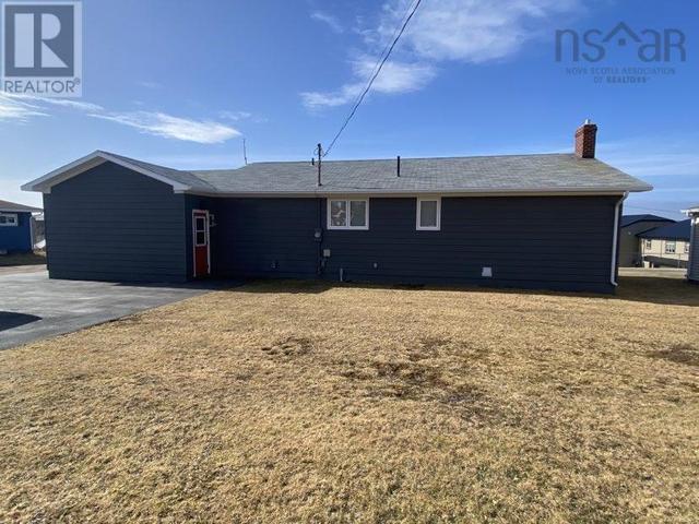 17 Chemin De Susanne Road, House detached with 2 bedrooms, 1 bathrooms and null parking in Inverness, Subd. A NS | Image 4