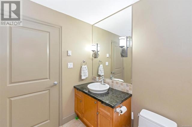 318 - 1620 Mckenzie Ave, Condo with 2 bedrooms, 2 bathrooms and 1 parking in Saanich BC | Image 22