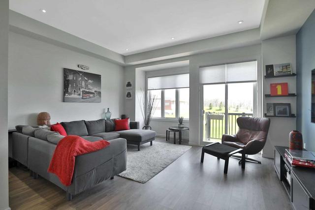286 Vellwood Common, House attached with 3 bedrooms, 4 bathrooms and 1 parking in Oakville ON | Image 2