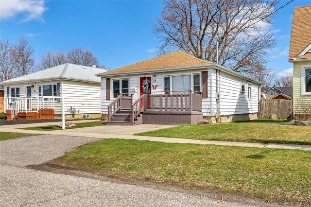 58 Chelsea St, House detached with 3 bedrooms, 2 bathrooms and 2 parking in St. Catharines ON | Image 23