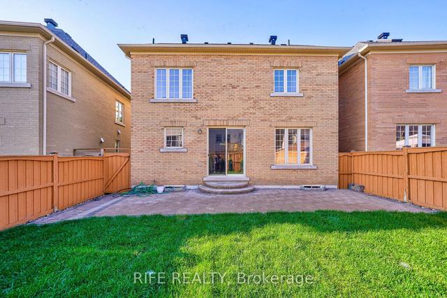 8 Quinton Dr, House detached with 5 bedrooms, 4 bathrooms and 4 parking in Markham ON | Image 30