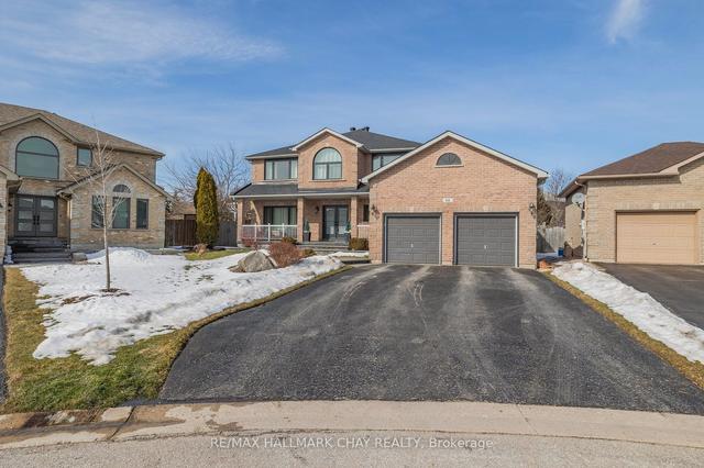 14 Rebecca Crt, House detached with 4 bedrooms, 3 bathrooms and 7 parking in Barrie ON | Image 23