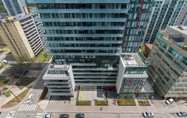 1807 - 161 Roehampton Ave, Condo with 2 bedrooms, 2 bathrooms and 1 parking in Toronto ON | Image 19