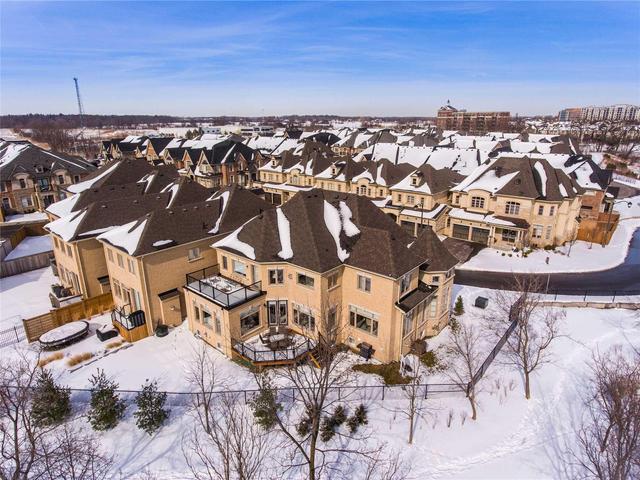 2462 Chateau Common, House attached with 3 bedrooms, 5 bathrooms and 2 parking in Oakville ON | Image 19