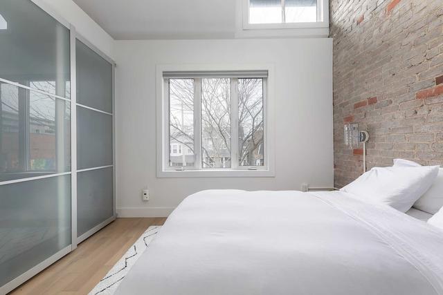10 Hannaford St, House attached with 2 bedrooms, 2 bathrooms and 0 parking in Toronto ON | Image 3