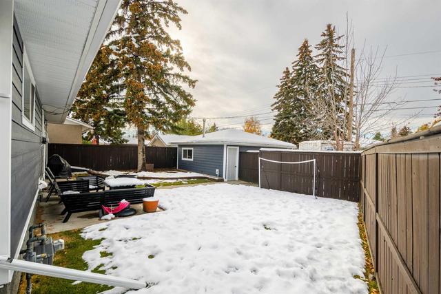 9703 3 Street Se, House detached with 5 bedrooms, 3 bathrooms and 4 parking in Calgary AB | Image 30