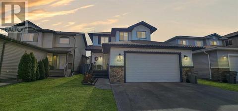11257 81 Avenue, House detached with 4 bedrooms, 3 bathrooms and 4 parking in Grande Prairie AB | Card Image