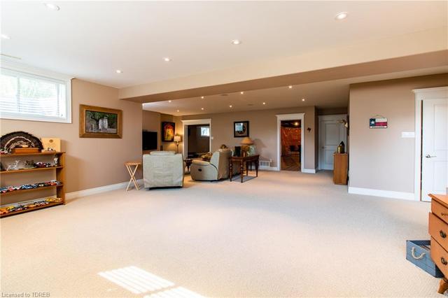 212 Jerseyville Road, House detached with 4 bedrooms, 3 bathrooms and 13 parking in Brant ON | Image 38