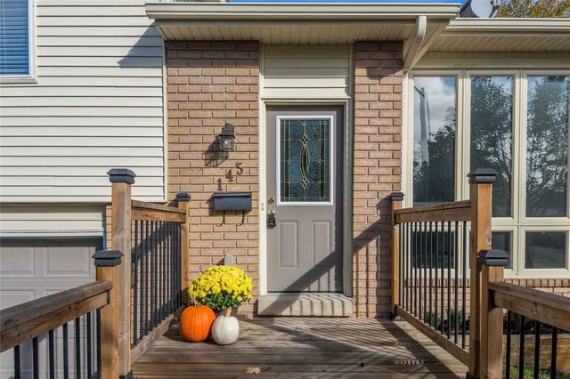 145 Hickling Tr, House detached with 2 bedrooms, 2 bathrooms and 3 parking in Barrie ON | Image 27