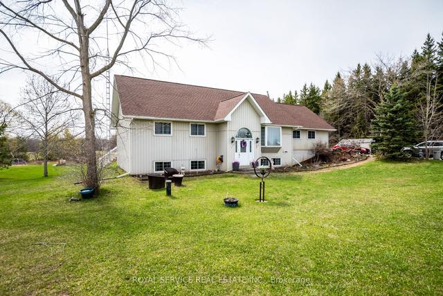 2253 Wallace Point Rd, House detached with 3 bedrooms, 3 bathrooms and 8 parking in Otonabee South Monaghan ON | Image 12