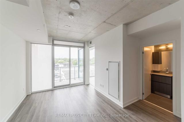 411 - 25 Baseball Pl, Condo with 1 bedrooms, 1 bathrooms and 0 parking in Toronto ON | Image 6