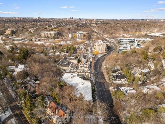 301 - 75 York Mills Rd, Condo with 2 bedrooms, 2 bathrooms and 1 parking in Toronto ON | Image 24