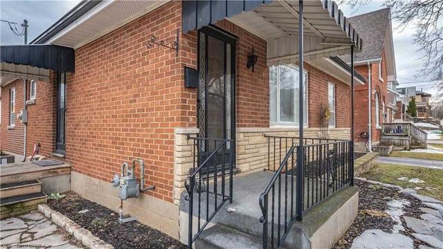 305 Darling St, House detached with 2 bedrooms, 2 bathrooms and 2 parking in Brantford ON | Image 21