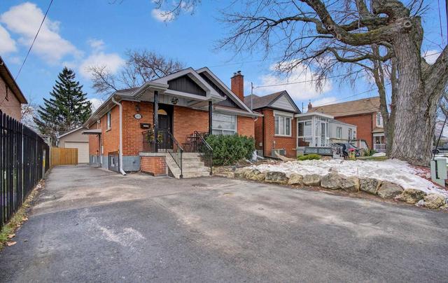 263 John St, House detached with 2 bedrooms, 2 bathrooms and 5.5 parking in Toronto ON | Image 12