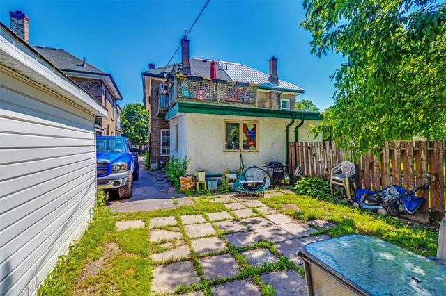 520 Chamberlain St, House semidetached with 5 bedrooms, 2 bathrooms and 2 parking in Peterborough ON | Image 15