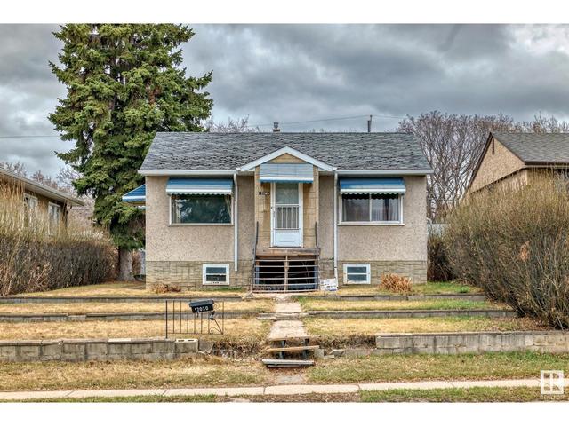 12030 50 St Nw Nw, House detached with 3 bedrooms, 2 bathrooms and 3 parking in Edmonton AB | Image 3