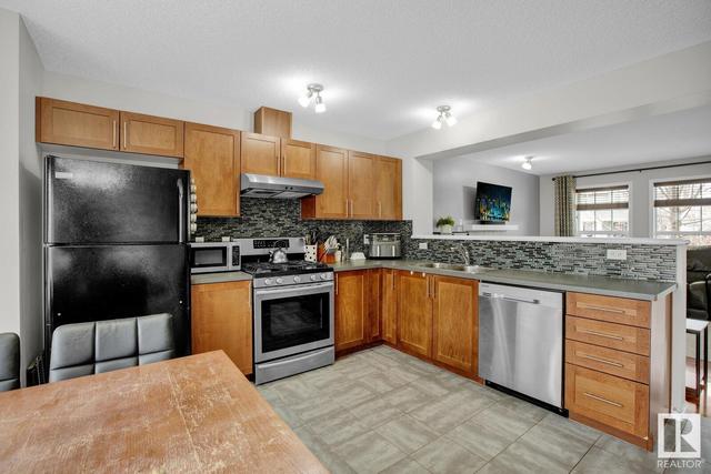 7209 22 Av Sw, House semidetached with 2 bedrooms, 2 bathrooms and 2 parking in Edmonton AB | Image 6