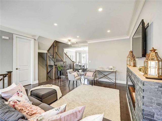 51 Vaudeville Street, House semidetached with 3 bedrooms, 2 bathrooms and 3 parking in Toronto ON | Image 8