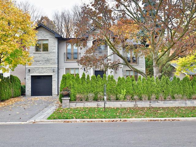 6 Plateau Cres, House detached with 4 bedrooms, 6 bathrooms and 4 parking in Toronto ON | Image 1