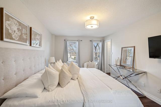 23 Underhill Cres, House detached with 3 bedrooms, 4 bathrooms and 8 parking in Aurora ON | Image 13