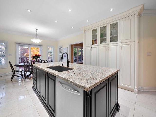 129 Theodore Pl, House detached with 4 bedrooms, 4 bathrooms and 6 parking in Vaughan ON | Image 8