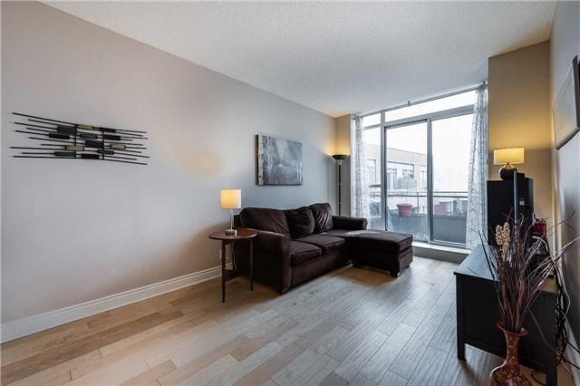 Uph2 - 245 Davisville Ave, Condo with 1 bedrooms, 1 bathrooms and 1 parking in Toronto ON | Image 4