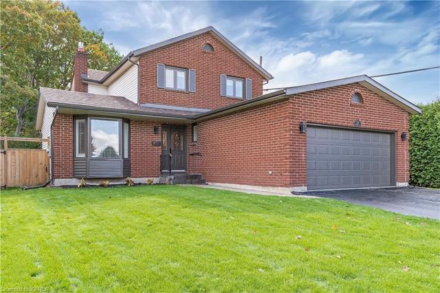 531 Canterbury Crescent, House detached with 3 bedrooms, 2 bathrooms and 4 parking in Kingston ON | Image 2