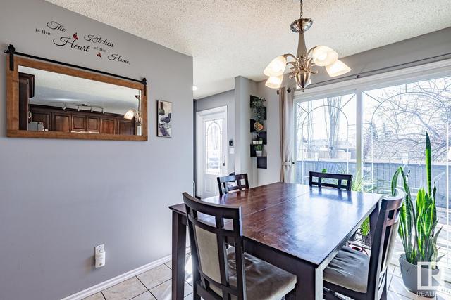 8707 31 Av Nw, House detached with 4 bedrooms, 2 bathrooms and 4 parking in Edmonton AB | Image 7