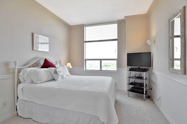 Ph4 - 1903 Pilgrims Way, Condo with 2 bedrooms, 2 bathrooms and 2 parking in Oakville ON | Image 13