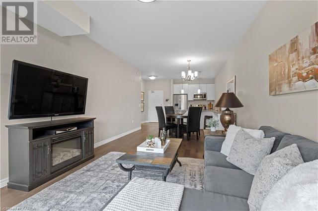 104 - 740 Augusta Drive, Condo with 2 bedrooms, 2 bathrooms and 1 parking in Kingston ON | Image 10