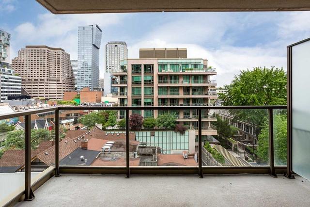 606 - 80 Yorkville Ave, Condo with 2 bedrooms, 3 bathrooms and 2 parking in Toronto ON | Image 24