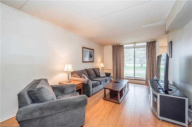 106 - 65 Silvercreek Pkwy, Condo with 4 bedrooms, 3 bathrooms and 1 parking in Guelph ON | Image 29