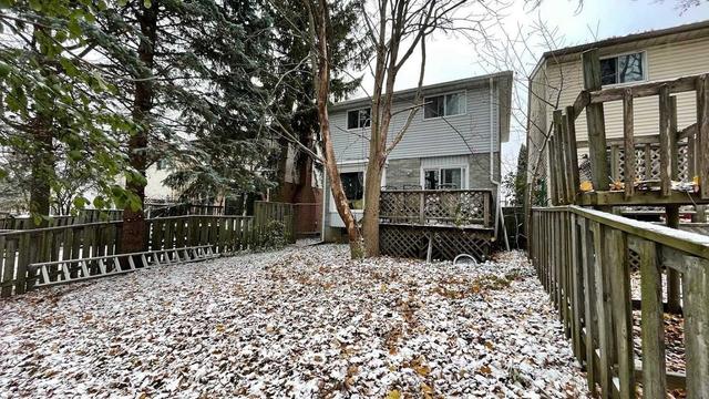 135 Ironwood Rd, House detached with 3 bedrooms, 2 bathrooms and 3 parking in Guelph ON | Image 7