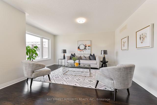 40 Stanley Greene Blvd, House detached with 4 bedrooms, 4 bathrooms and 3 parking in Toronto ON | Image 13