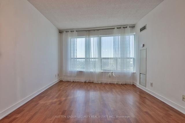 2003 - 36 Lee Centre Dr, Condo with 2 bedrooms, 1 bathrooms and 1 parking in Toronto ON | Image 20