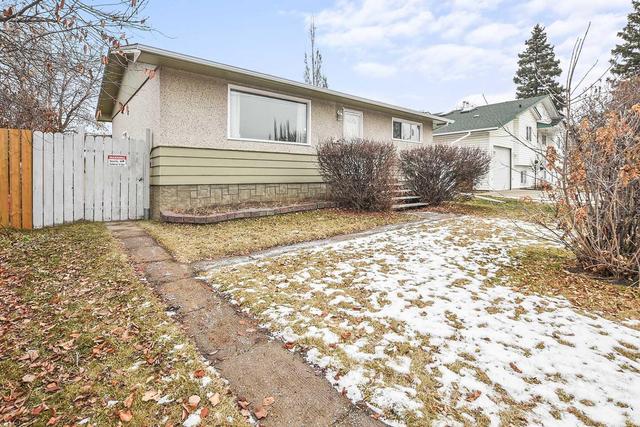 3824 47 Street, House detached with 3 bedrooms, 2 bathrooms and 2 parking in Red Deer AB | Image 28